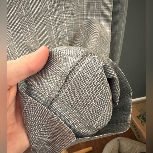 EUC Hemsworth Prince of Wales Light Gray Suit by Indochino - Picture 8 of 11